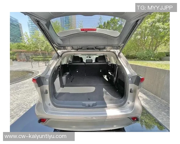 文班寄语哈珀希望他安好赞其表现令人难以置信的优秀