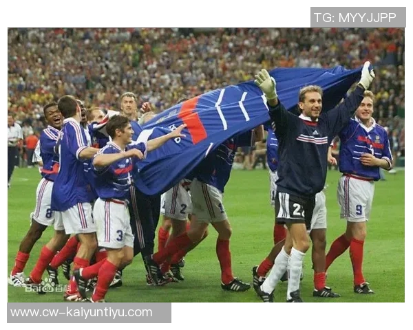 巴尔科拉因伤缺阵托万时隔六年重回法国国家队大名单